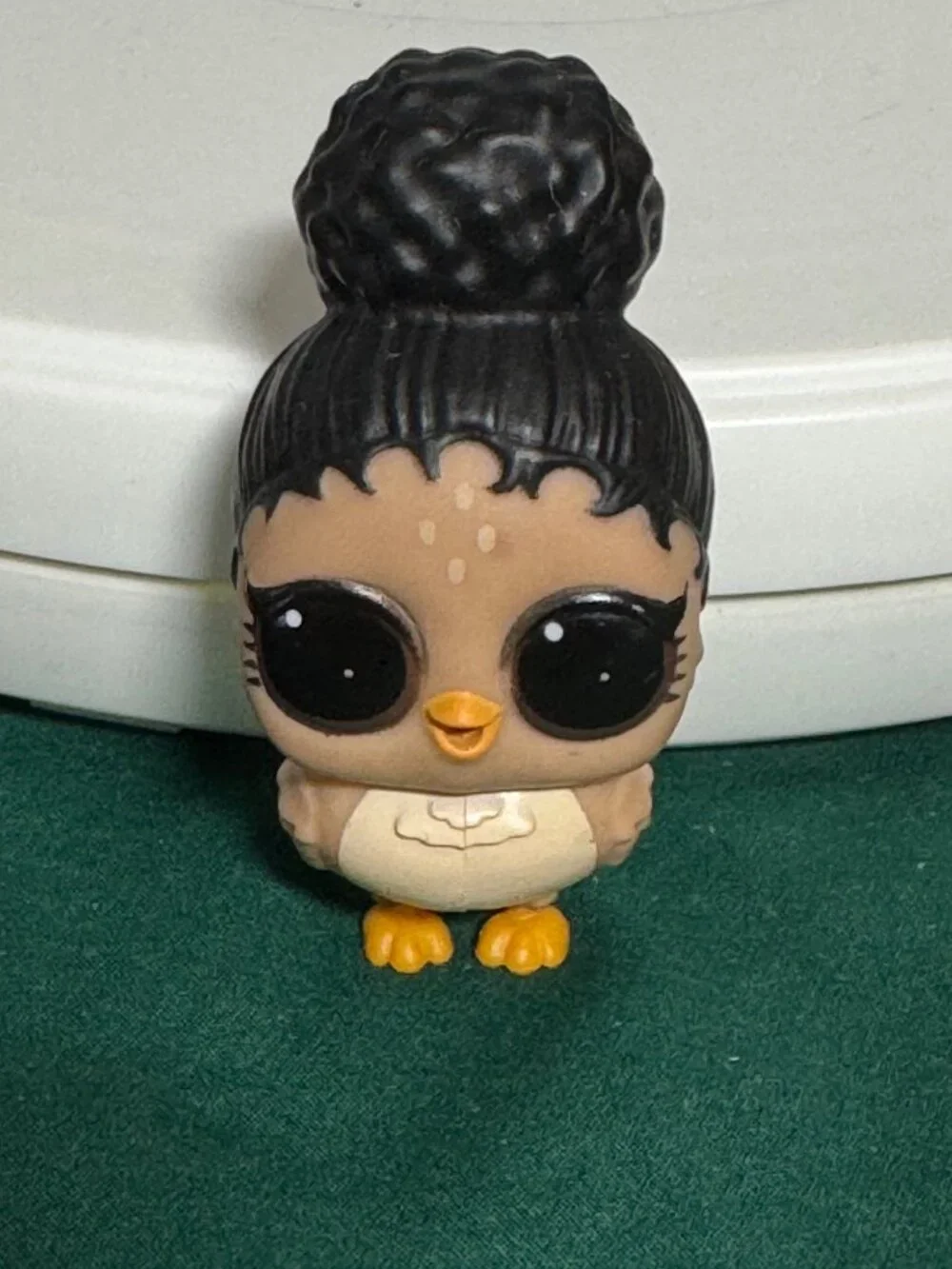 LOL Surprise Pet Owl Foxy Flyer Eye Spy Series Figure MGA Collectibles